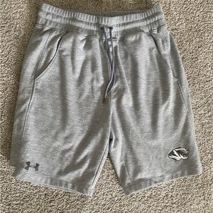 Grey Under Armour Mizzou shorts, size mens medium
